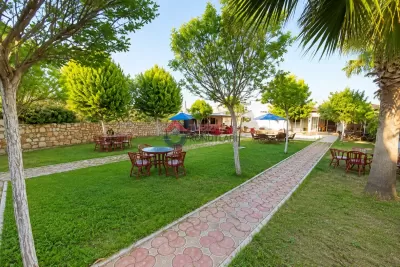Altınkum Plajı'na 2 Dk Yürüyüş Mesafesinde 3-4 Kişilik Apart Odası