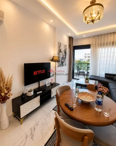 Antalya Alanya - Deniz Manzaralı - Ultra Lüks Günlük Kiralık Daire