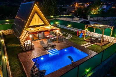 Antalya Kaş Havuzlu, Jakuzili, Muhafazakar Kalkan'ın En Güzel Bungalov Villa