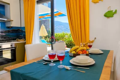 Antalya Kaş Ultra Lüks Villa Doğanın Kalbinde