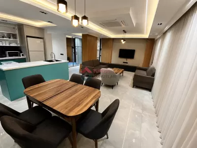 Antalya Kemer - Denize 250 Metre - 4+1 Lüks Günlük Kiralık Villa