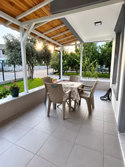 Antalya Kemer - Denize Yürüme Mesafesinde - Günlük Kiralık Müstakil Villa