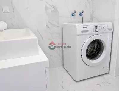 Antalya Konyaaltı - Plaja Sıfır - Lüks Günlük Kiralık Apart Otel