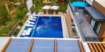 Antalya Kumluca - Lüks Günlük Kiralık 5+1 Villa