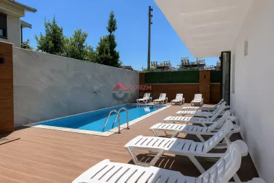 Antalya Lara'da Havuzlu Ultra Lüks 1+1 Daire