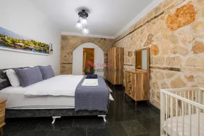Antalya Muratpaşa - Tripleks - Lüks Günlük Kiralık Villa