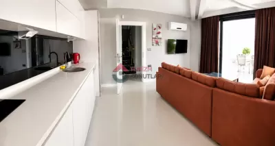 Aydın Didim Sahile 50 Metre - Bahçeli Lüks Dubleks Günlük Kiralık Villa