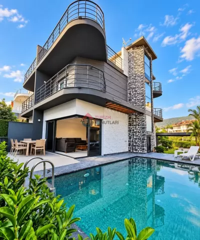 Aydın Kuşadası - 4+1 Klimalı Günlük Kiralık Villa