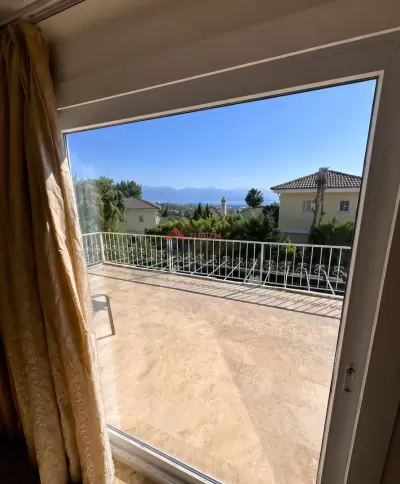Aydın Kuşadası Havuzlu Villa