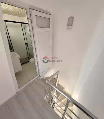 Aydın Kuşadası Kadınlar Denizi'ne Yakın - Bahçeli - Dubleks Günlük Kiralık Villa