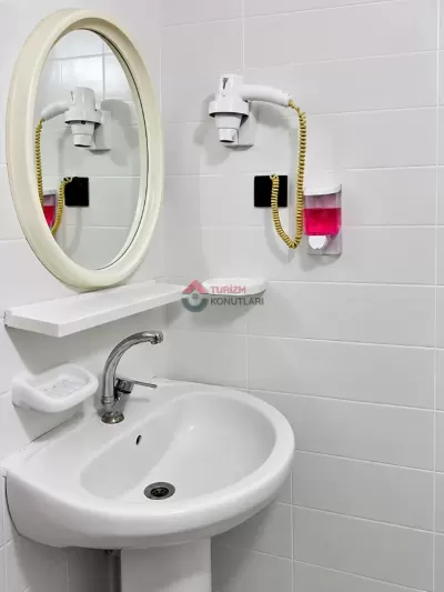 Aydın Kuşadası - Merkezde - Lüks Havuzlu Günlük Kiralık Apart & Pansiyon