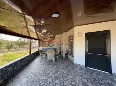 Balıkesir Ayvalık - Sahilde - Günlük Kiralık Villa