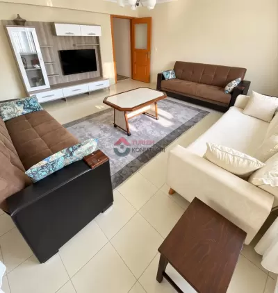 Balıkesir Ayvalık - Sarımsaklı'da Plaja 200 Metre Günlük Kiralık 2+1 Daire