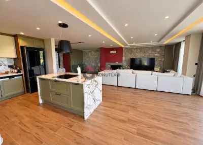 Balıkesir Ayvalık - Sarımsaklı'da 3+1 Günlük Kiralık Villa