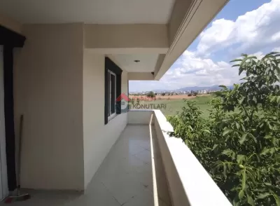 Balıkesir Burhaniye - Öğretmenler Mahallesinde Plaja Yakın Günlük Kiralık 2+1 Daire