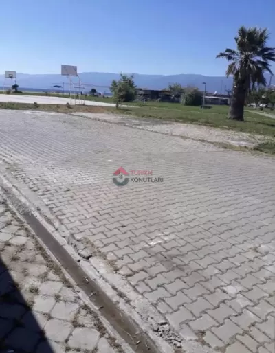 Balıkesir Burhaniye - Ören'de Denize Sıfır Bahçeli Günlük Kiralık 2+1 Villa