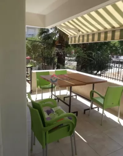 Balıkesir Edremit - Akçay Merkezde Denize 100 Metre Günlük Kiralık Apart & Pansiyon