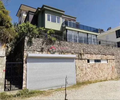 Balıkesir Edremit - Deniz Manzaralı - Günlük Kiralık Villa