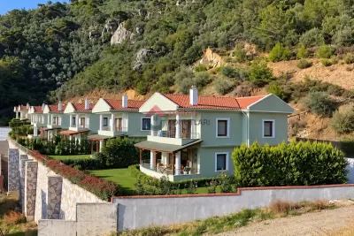 Balıkesir Edremit - Kaz Dağlarında - Günlük Kiralık Lüks Villa