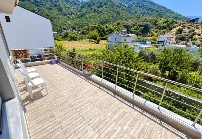 Balıkesir Erdek - Deniz Yakını - Orman Manzaralı - Günlük Kiralık Pansiyon