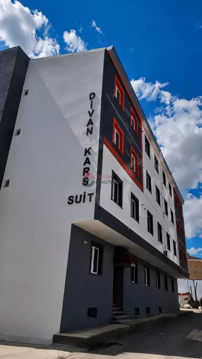 Divan Kars Suit'ten Günlük Kiralık Daire