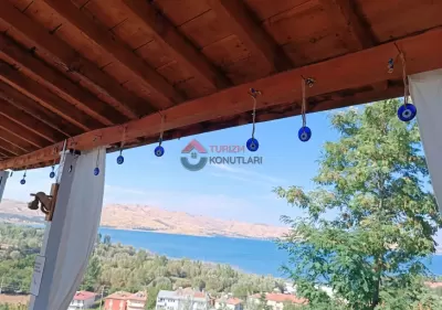 Elazığ Sivrice - Göl Manzaralı Sobalı Günlük Kiralık 3+1 Villa