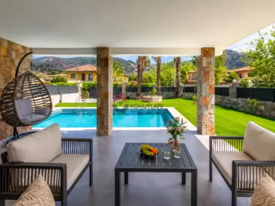 Göcek Merkezde, Marinaya 400 Mt, 4 Yatak Odalı Havuzlu Villa
