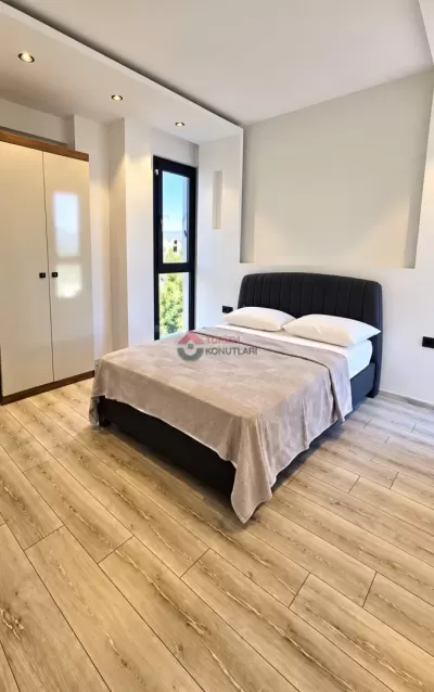 Güvenlikli Sitede Özel Havuzlu Müstakil Villa