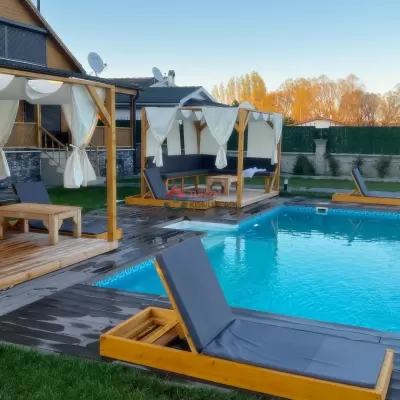 Havuzlu Lüks Villa