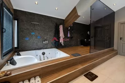 İstanbul Sarıyer Ultra Lüks Günlük Kiralık Villa