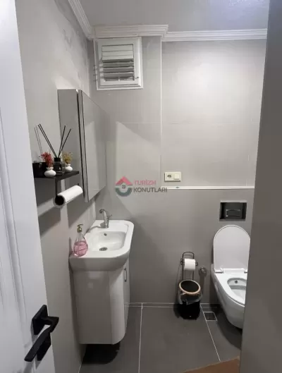 İstanbul Ümraniye Lüks - Metroya Yürüme Mesafesinde - Çarşıda Günlük Kiralık