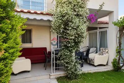 İzmir Çeşme - Aqua Park Yakını - Kış Bahçesi - 2+1 Günlük Kiralık Villa