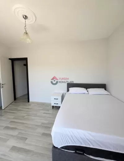 İzmir Çeşme - Havuzlu - 3+1 Günlük Kiralık Villa