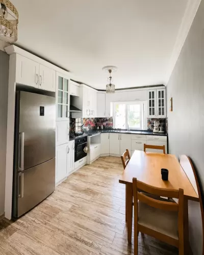 İzmir Çeşme - Havuzlu - Lüks Günlük Kiralık Müstakil Ev