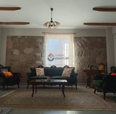 İzmir Dikili - Günlük Kiralık Taş Villa