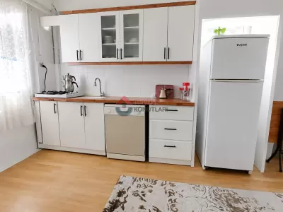 İzmir Menderes - Denize Sıfır - Klimalı - Günlük Kiralık 2+1 Villa