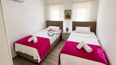 Kalkan Ve Deniz Manzaralı, Denize Yürüme Mesafesinde Harika Villa