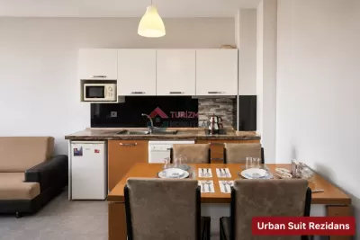 Karatay'da Günlük Kiralık Ultra Lüks 2+1 6 Kişilik Daireler Urban Suit Rezidans