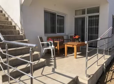 Mersin Silifke - Tisen Adası Site İçinde - Bahçe Katı - Günlük Kiralık 2+1 Daire